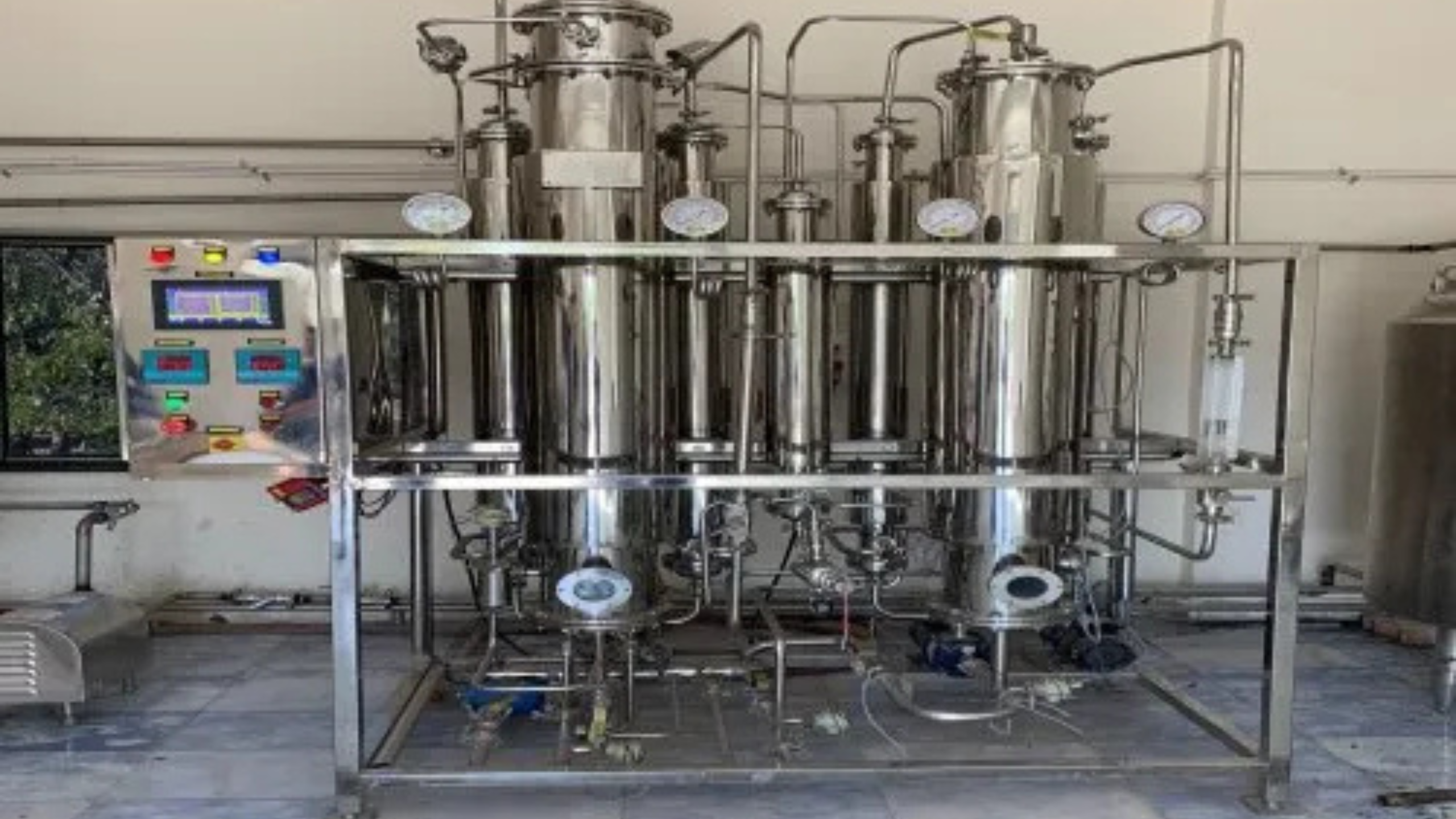 Distilled water production plant diagram